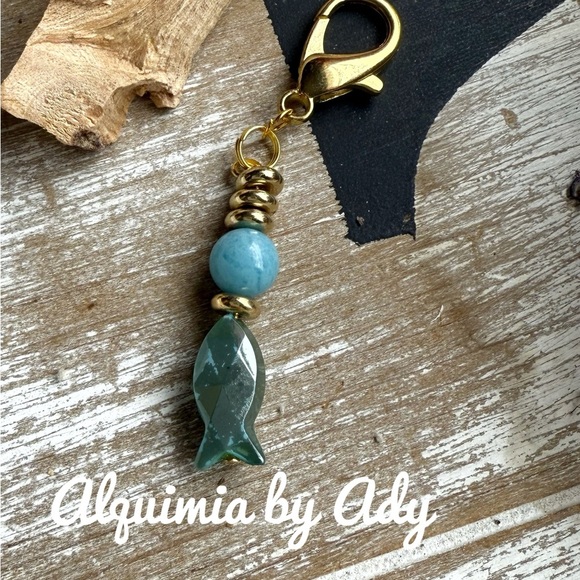 Alquimia Key & Card Holder in Blue and Gold with Elegant Design - Picture 1 of 2